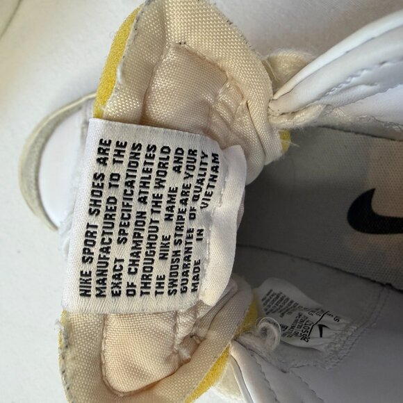 Nike Blazer Mid 77 White/Sail-Black CZ1055-100 Women's Size 6 - Picture 7 of 9